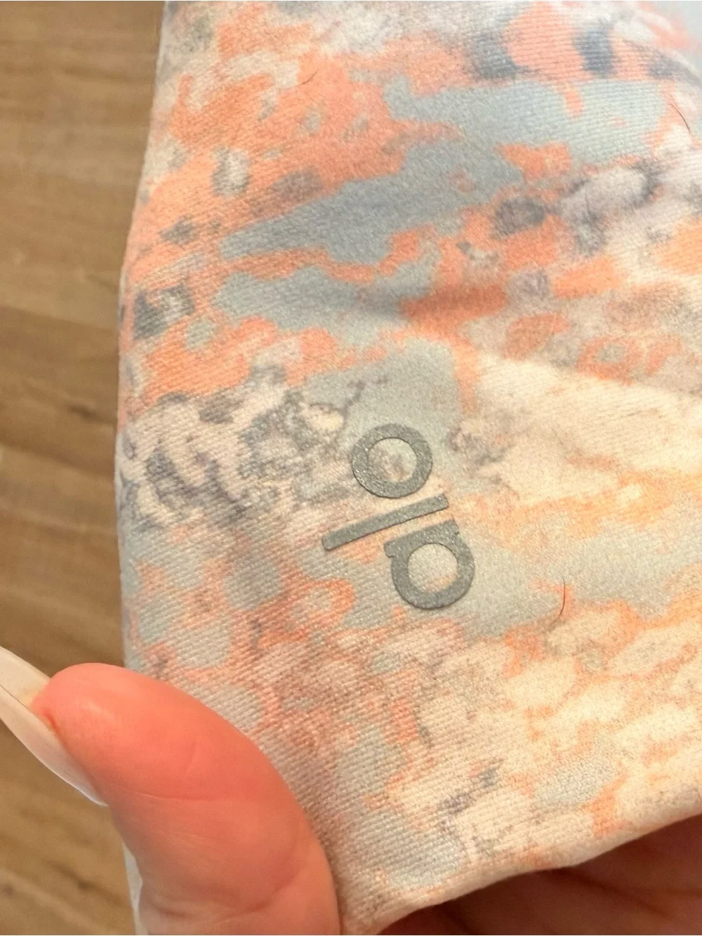 ALO Yoga Peach and Light Gray Abstract High-Rise Leggings